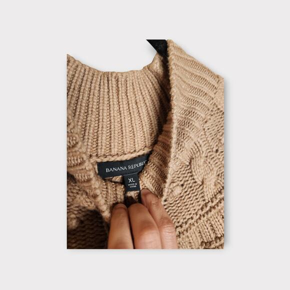 NEW Banana Republic Womens Tan Cable Knit Crewneck Sweater XL Cozy Knit - Picture 7 of 10
